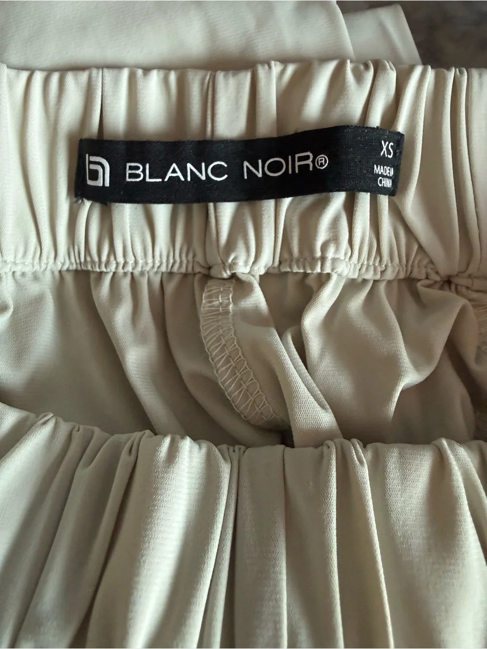 Women’s Blanc noir mastermind cargo pants XS